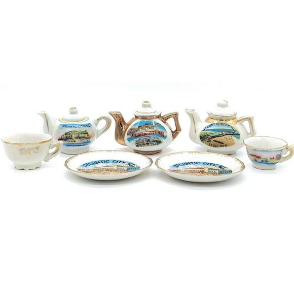 Vintage Atlantic City New Jersey NJ Souvenir Miniature Teapots Cups Saucers Porc